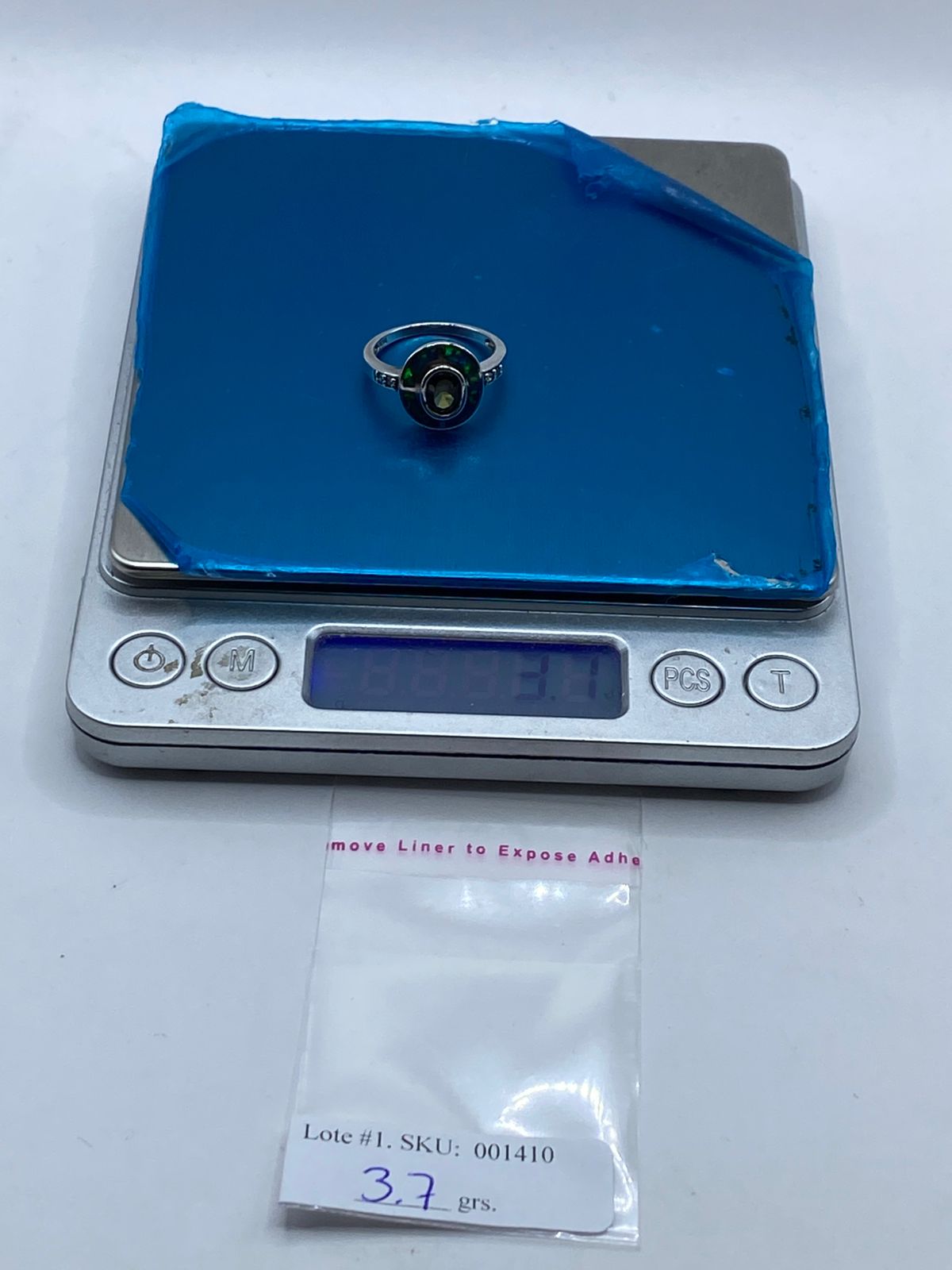 Anillo de Plata Ley 925 con Ópalo de Fuego Azul y Zirconia Verde Olivo