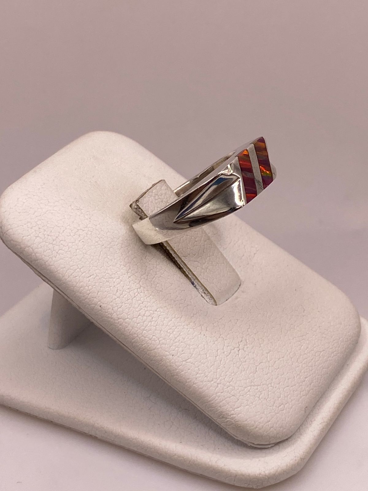 Anillo de Plata Ley 925 con Ópalo de Fuego Rojo y Naranja