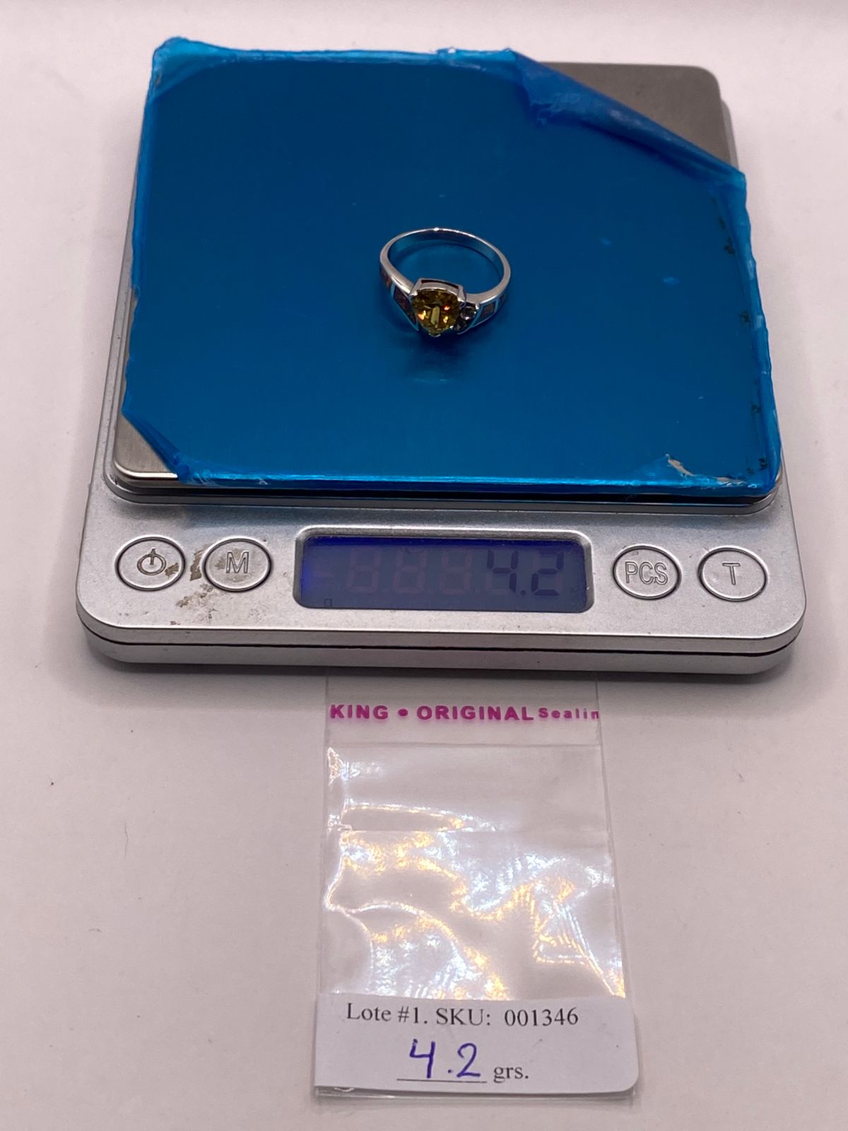 Anillo de Plata Ley 925 con Ópalo de Fuego, Zirconias y Piedra Amarilla
