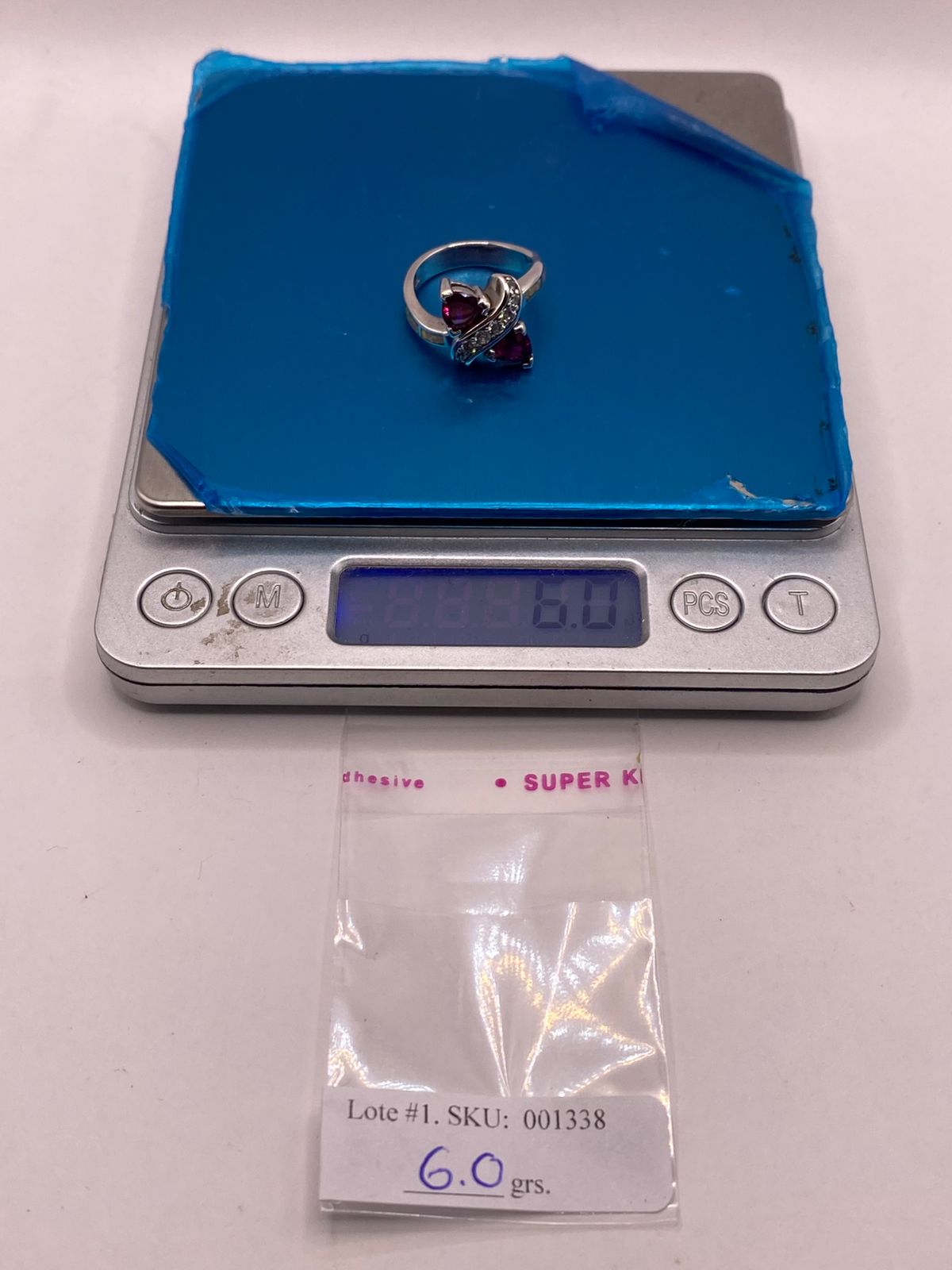 ANILLO DE PLATA LEY 925 CON ÓPALO DE FUEGO, ZIRCONIAS Y PIEDRAS FUCSIA