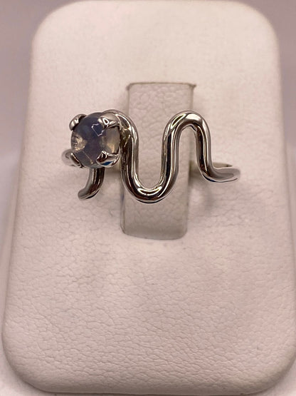 Anillo de Plata Ley 925 con Ópalo Natural, vista frontal