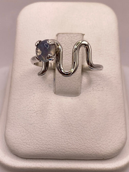 Anillo de Plata Ley 925 con Ópalo Natural, vista frontal