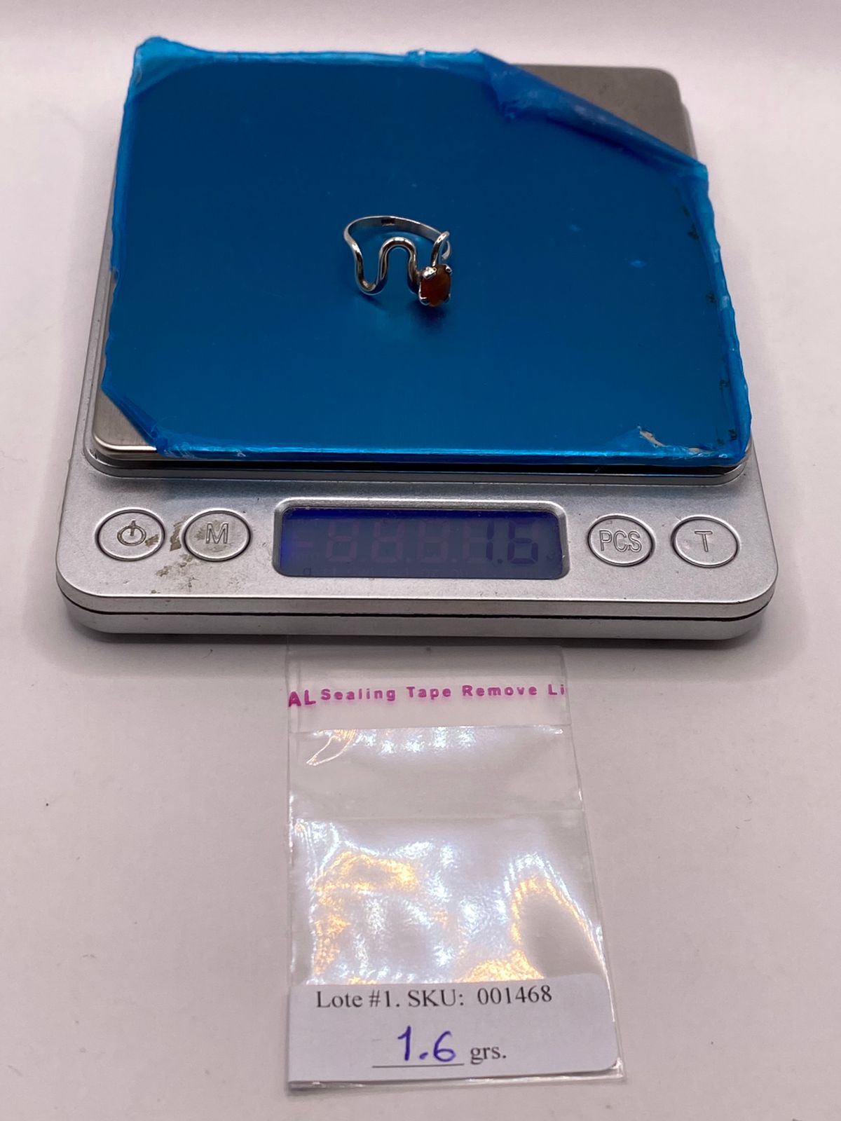 Anillo de Plata Ley 925 con Piedra Ámbar
