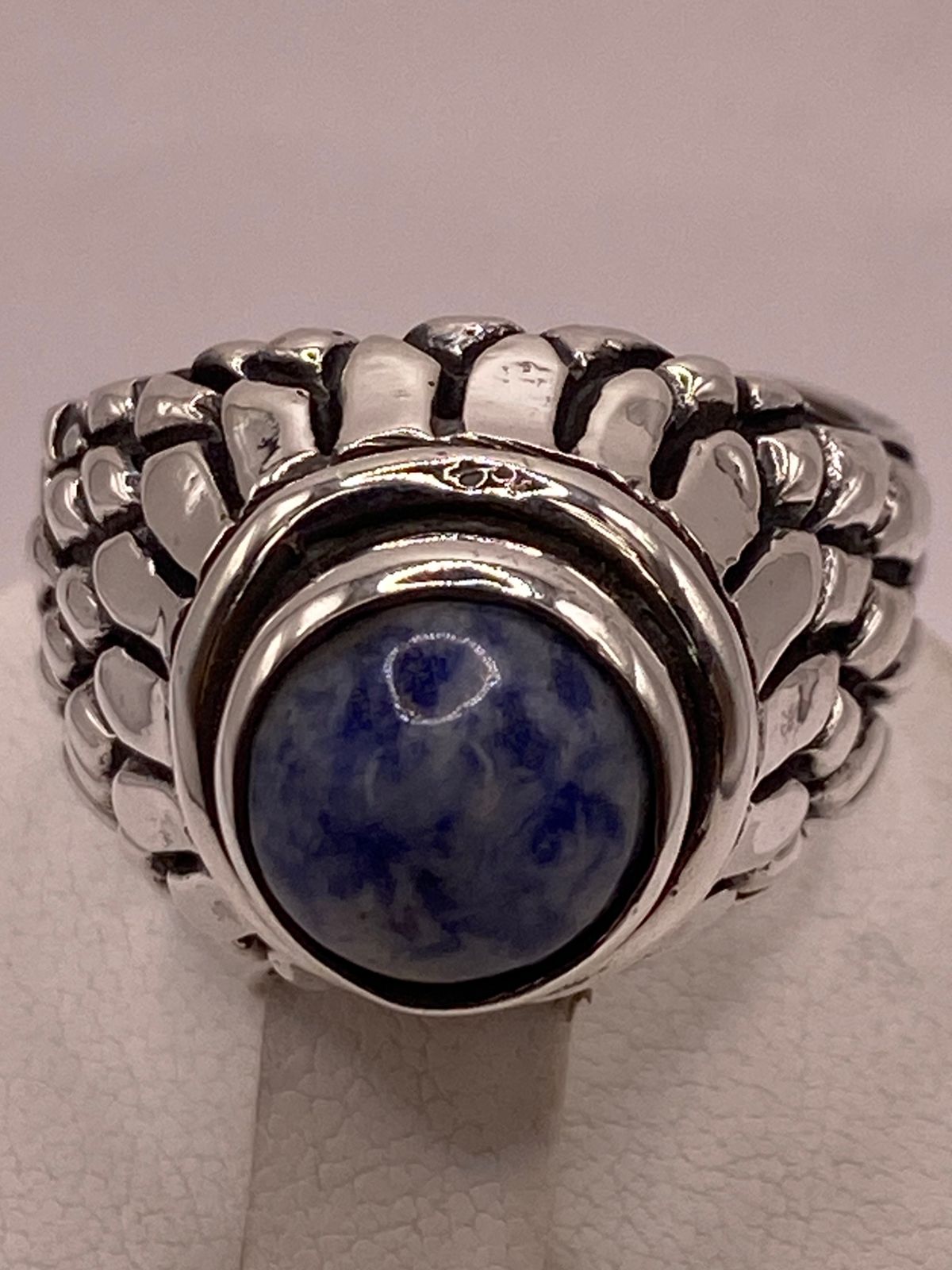 Anillo de Plata Ley 925 con Sodalita Azul
