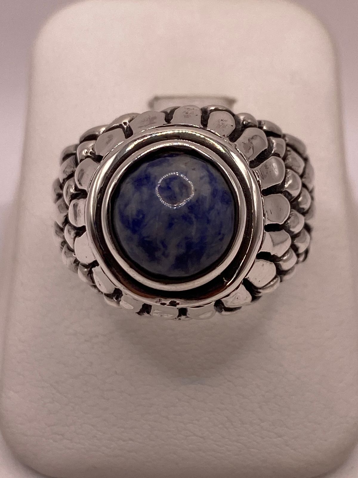 Anillo de Plata Ley 925 con Sodalita Azul