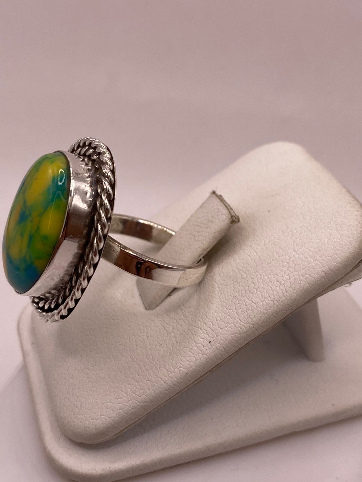 ANILLO DE PLATA LEY 925 CON TURQUESA MULTICOLOR