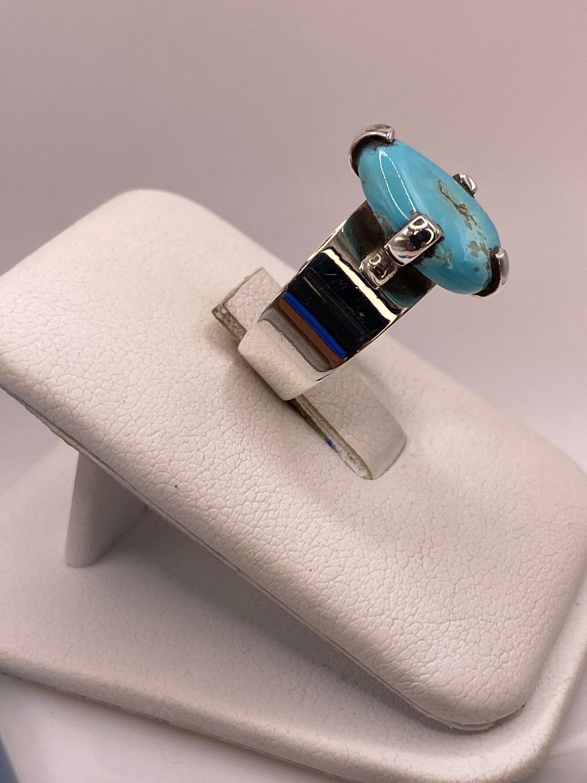 ANILLO DE PLATA LEY 925 CON TURQUESA NATURAL