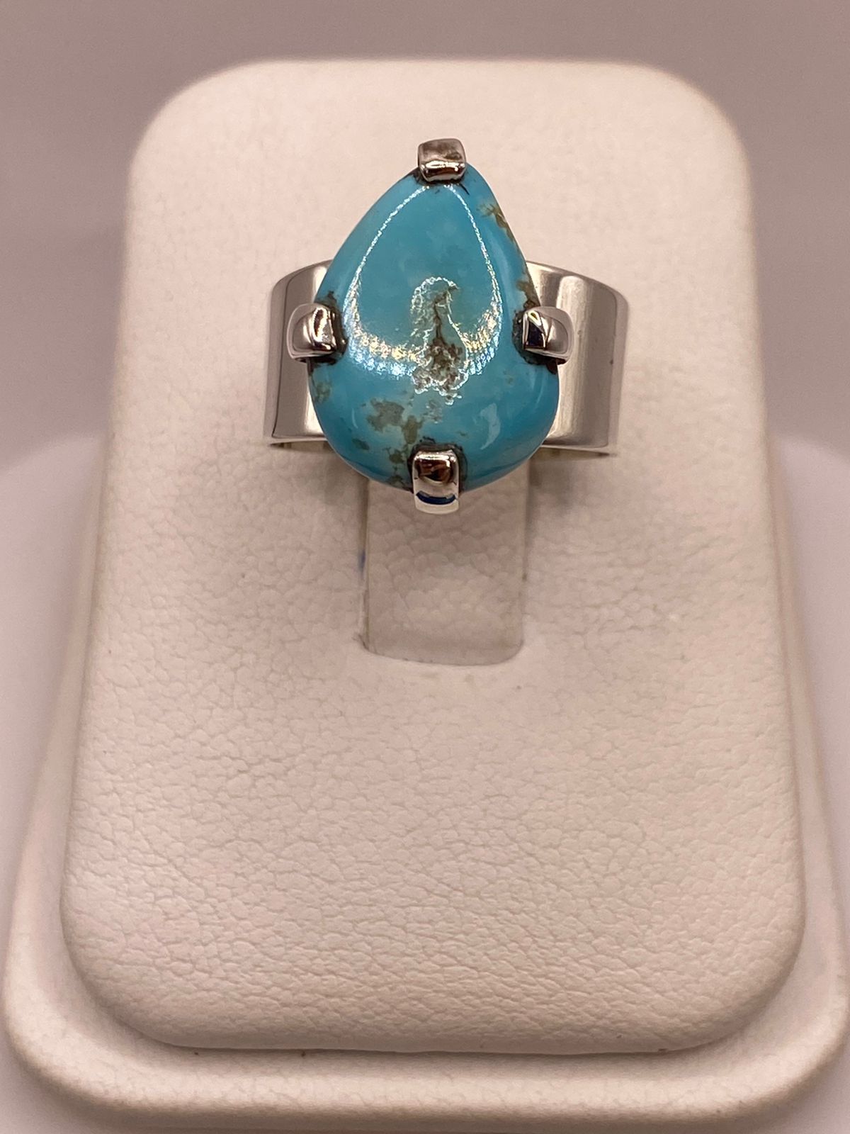 ANILLO DE PLATA LEY 925 CON TURQUESA NATURAL