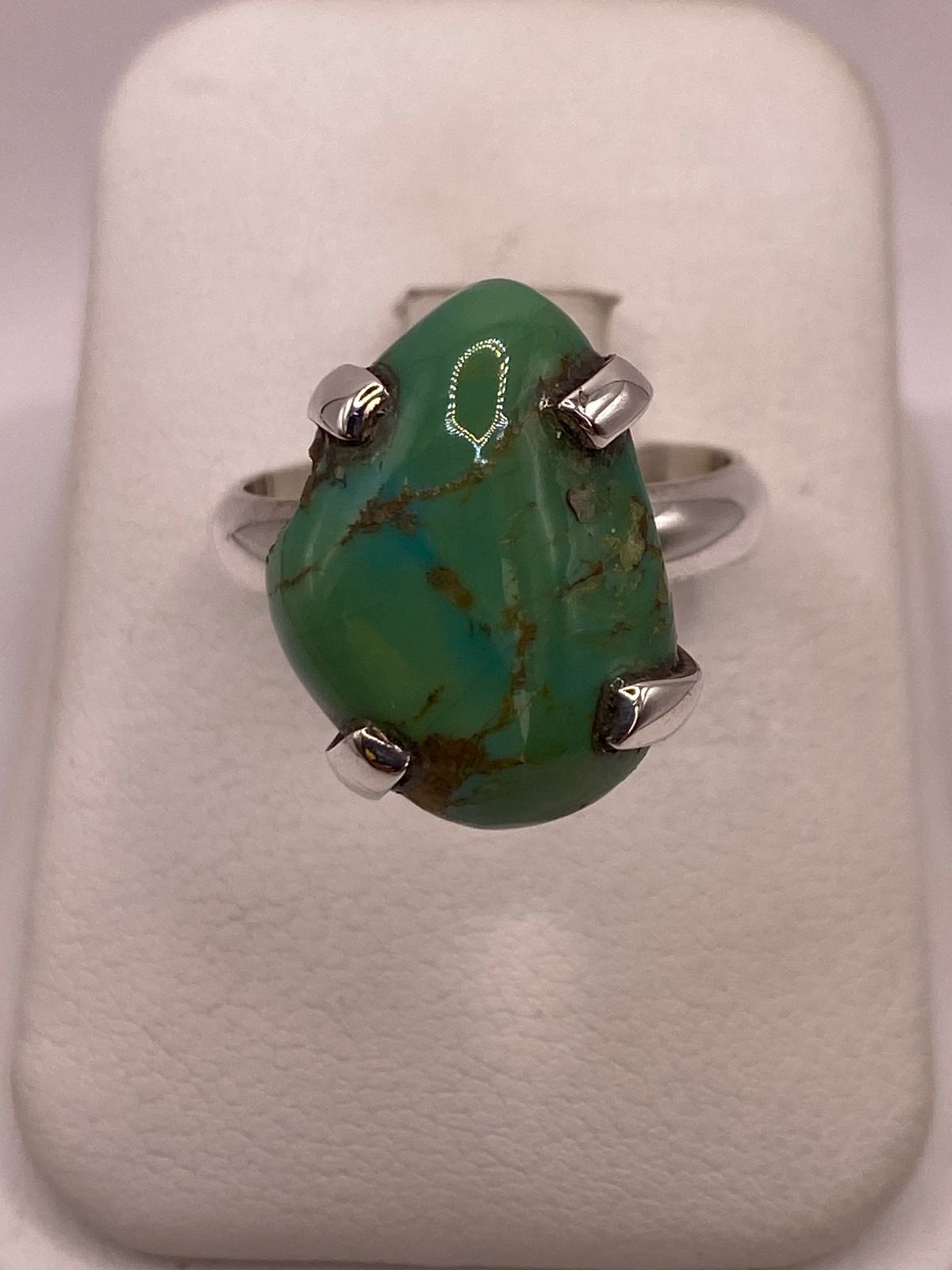 ANILLO DE PLATA LEY 925 CON TURQUESA NATURAL
