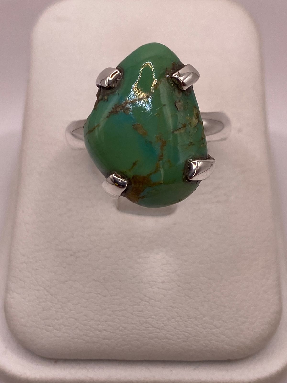 ANILLO DE PLATA LEY 925 CON TURQUESA NATURAL
