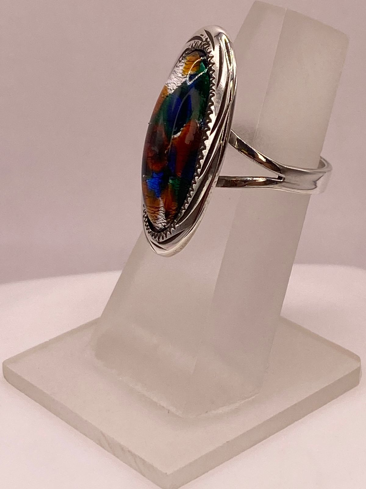 Anillo de Plata Ley 925 con Vidrio Dicroico Artístico
