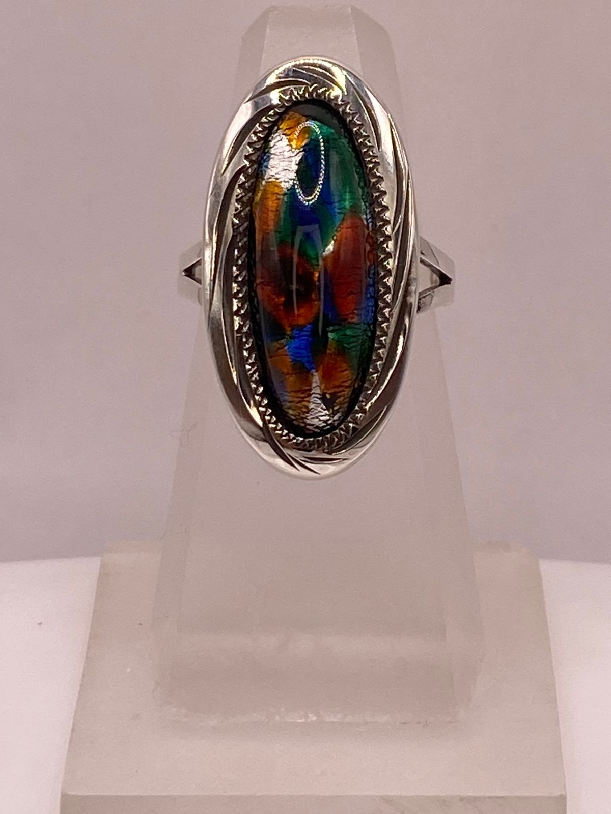 Anillo de Plata Ley 925 con Vidrio Dicroico Artístico