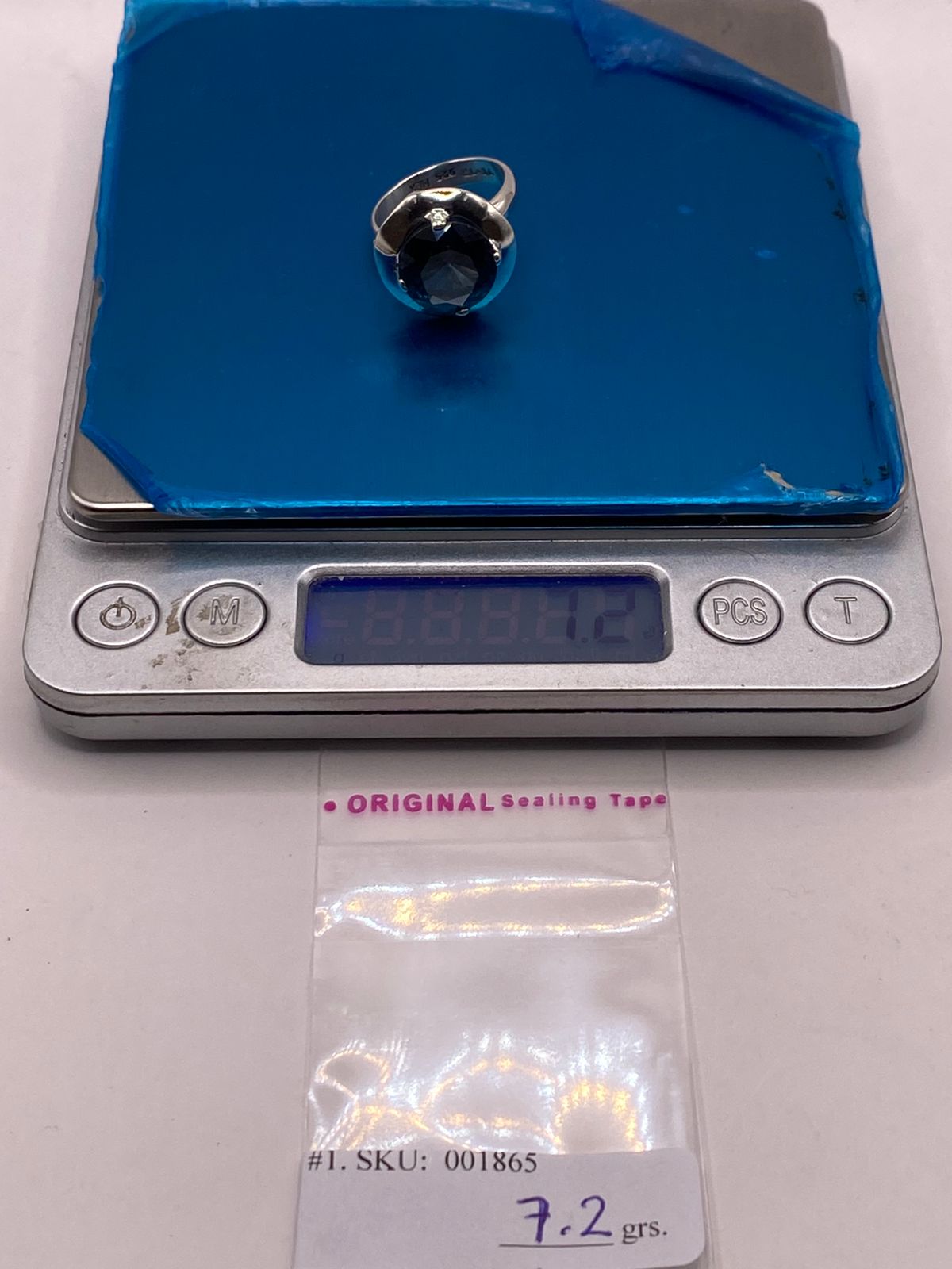 Anillo de Plata Ley 925 con Zirconia Azul Zafiro