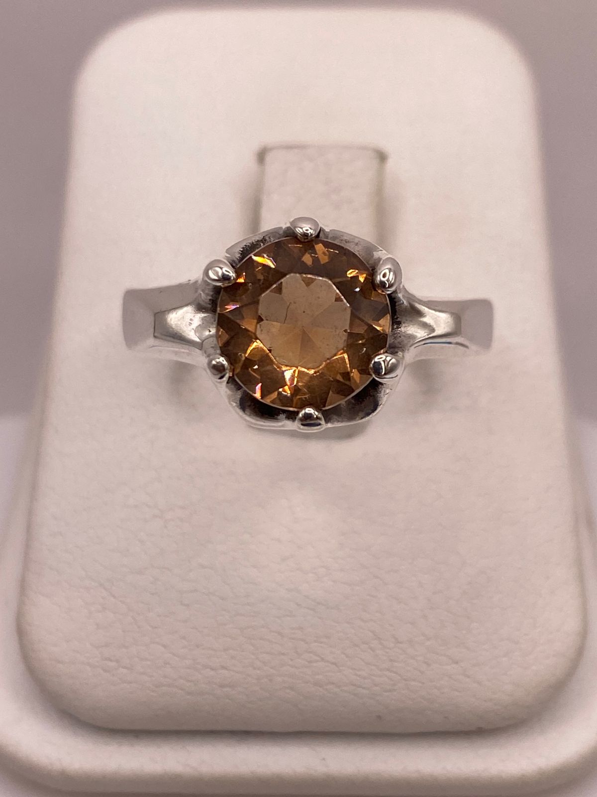 Anillo de Plata Ley 925 con Zirconia Color Champagne