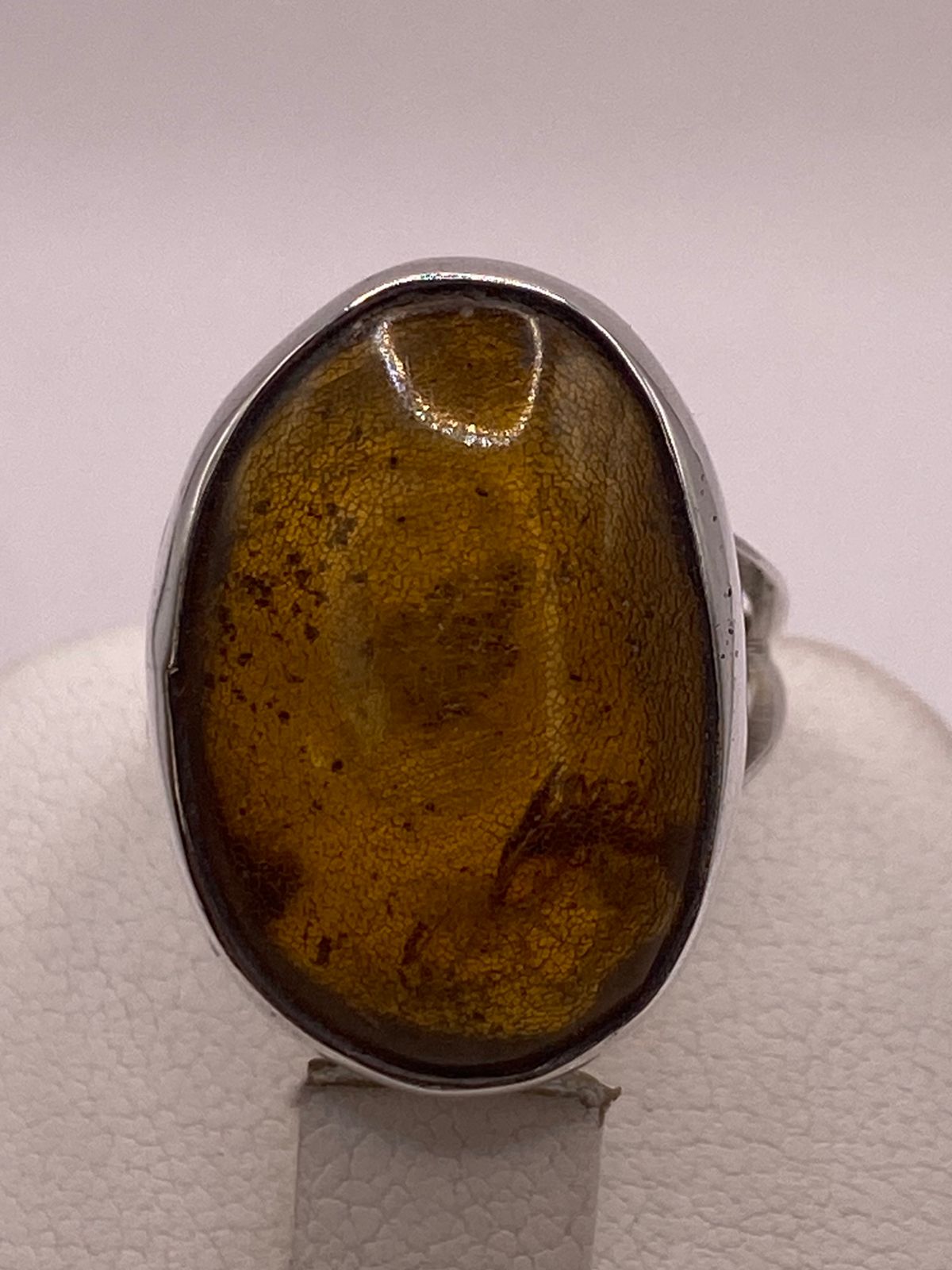 ANILLO DE PLATA LEY 950 CON ÁMBAR NATURAL