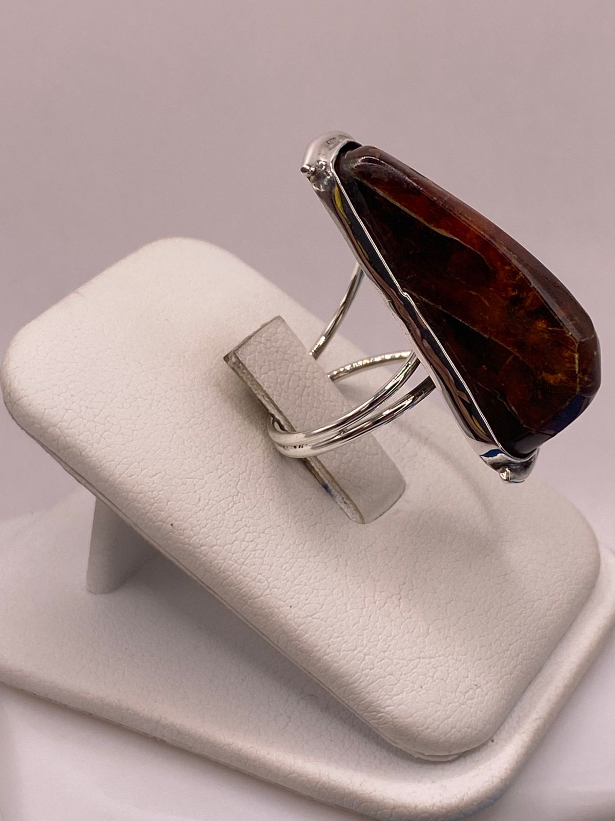 Anillo de Plata Ley 950 con Ámbar Natural