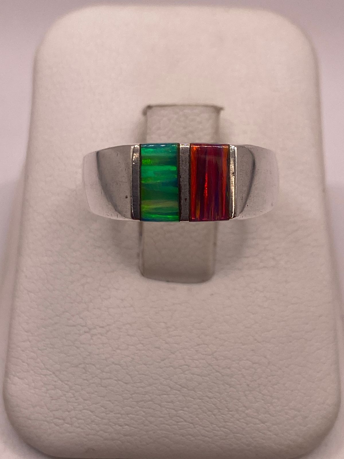 Anillo de Plata Ley 950 con Ópalo de Fuego