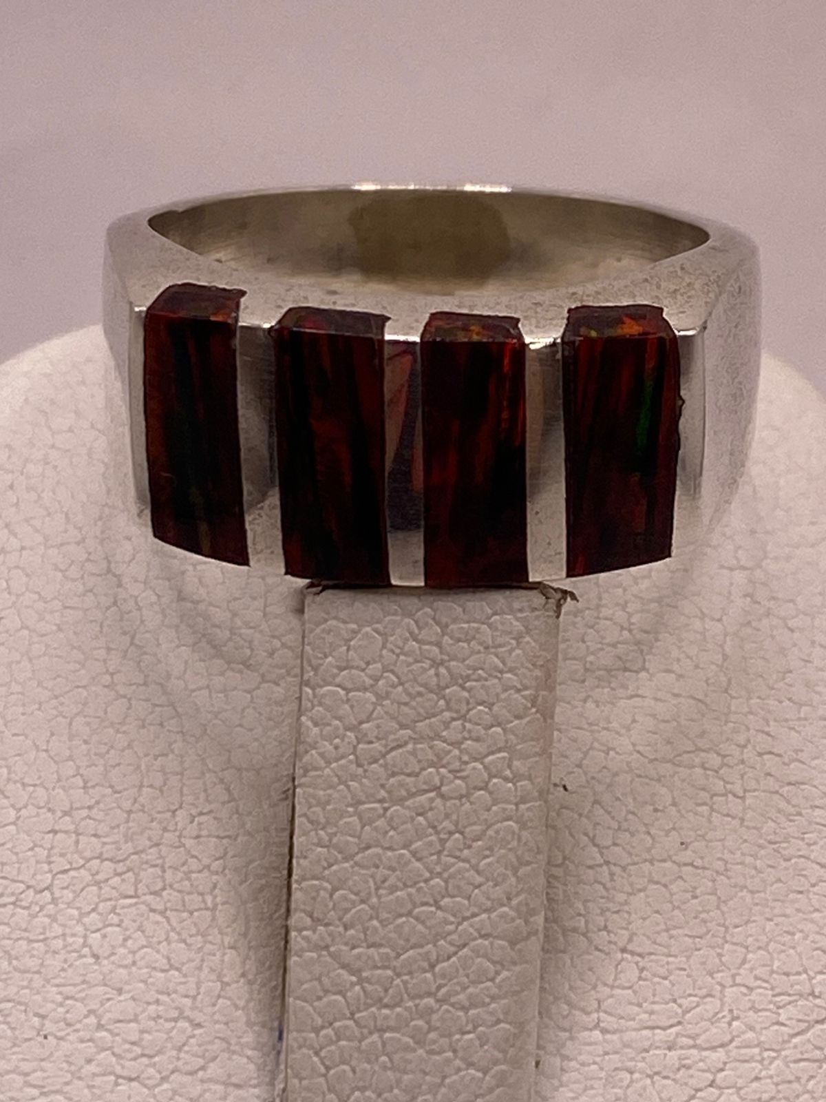 Anillo de Plata Ley 950 con Ópalo de Fuego Rojo