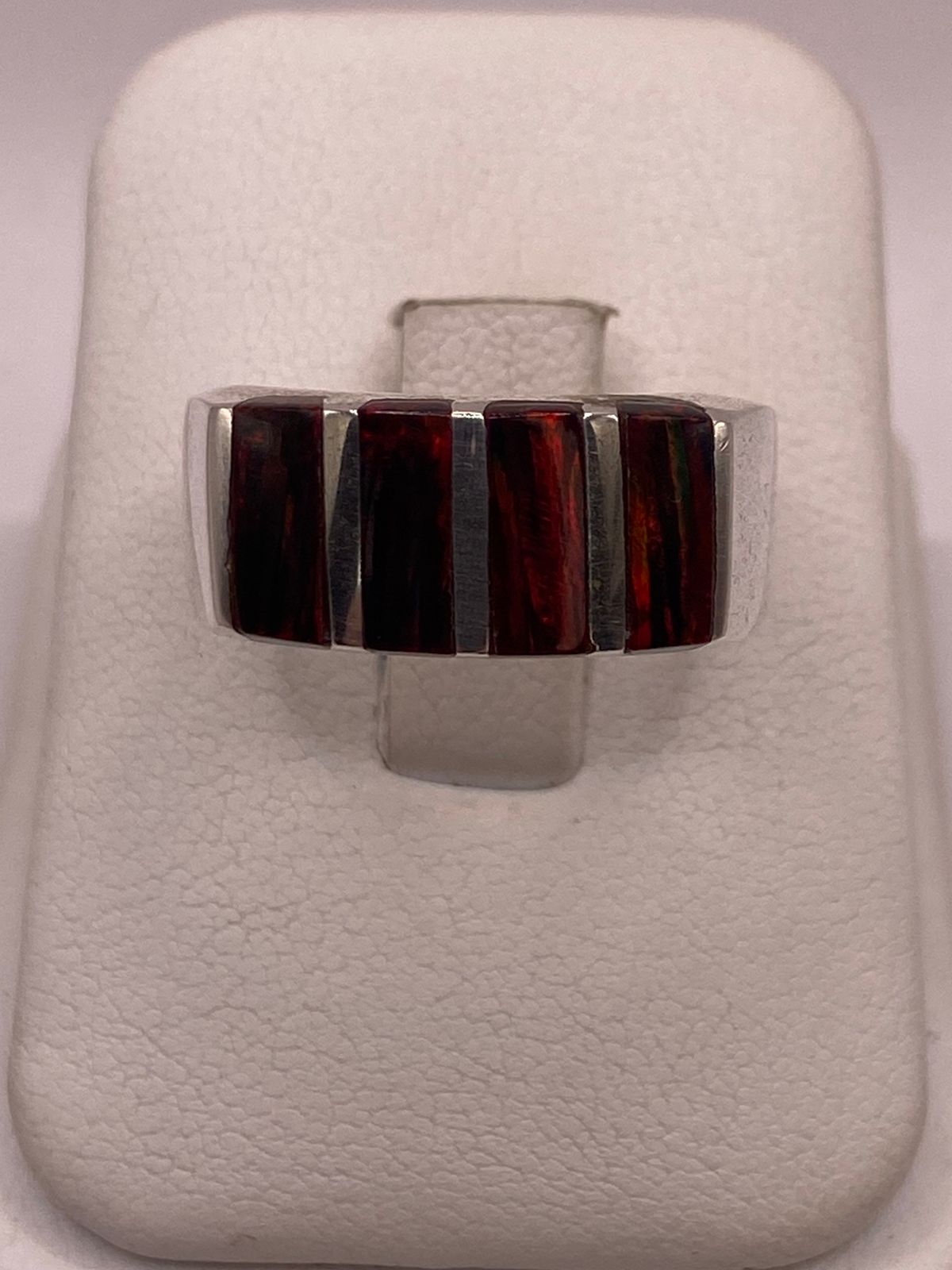 Anillo de Plata Ley 950 con Ópalo de Fuego Rojo