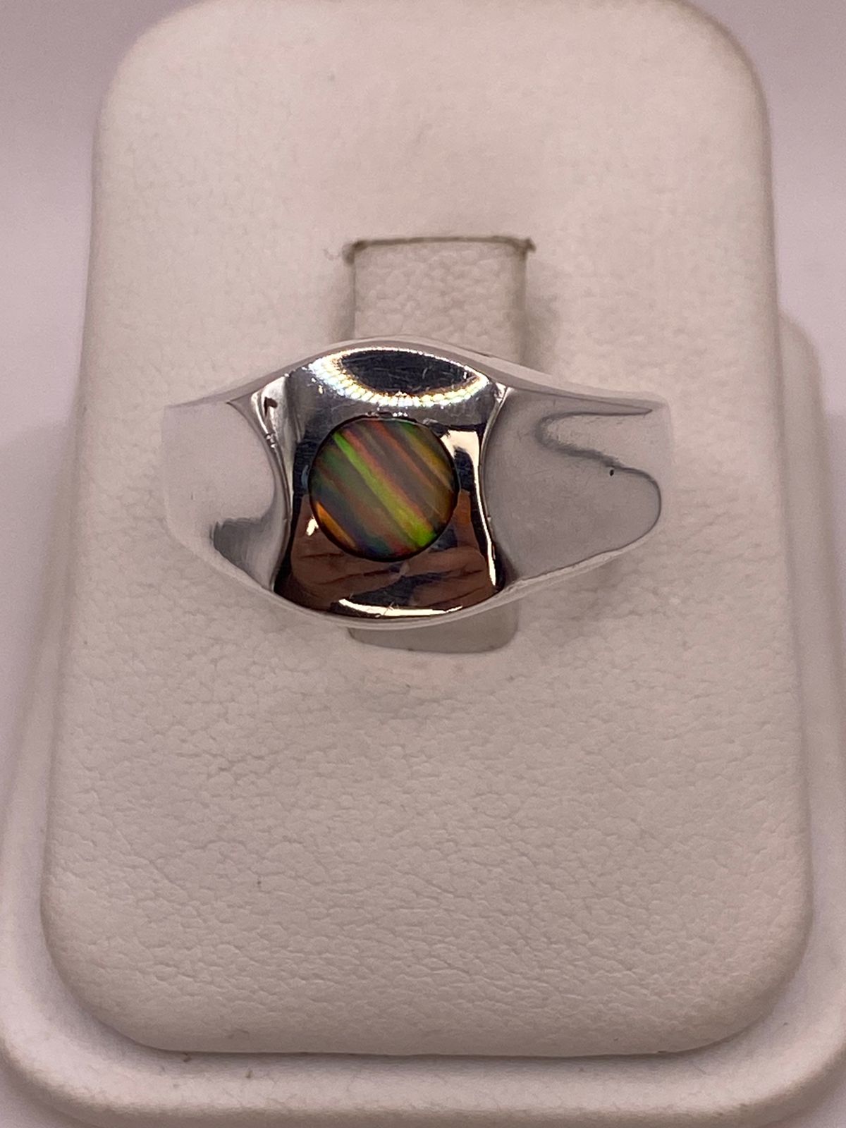 Anillo de Plata Ley 950 con Ópalo Iridiscente