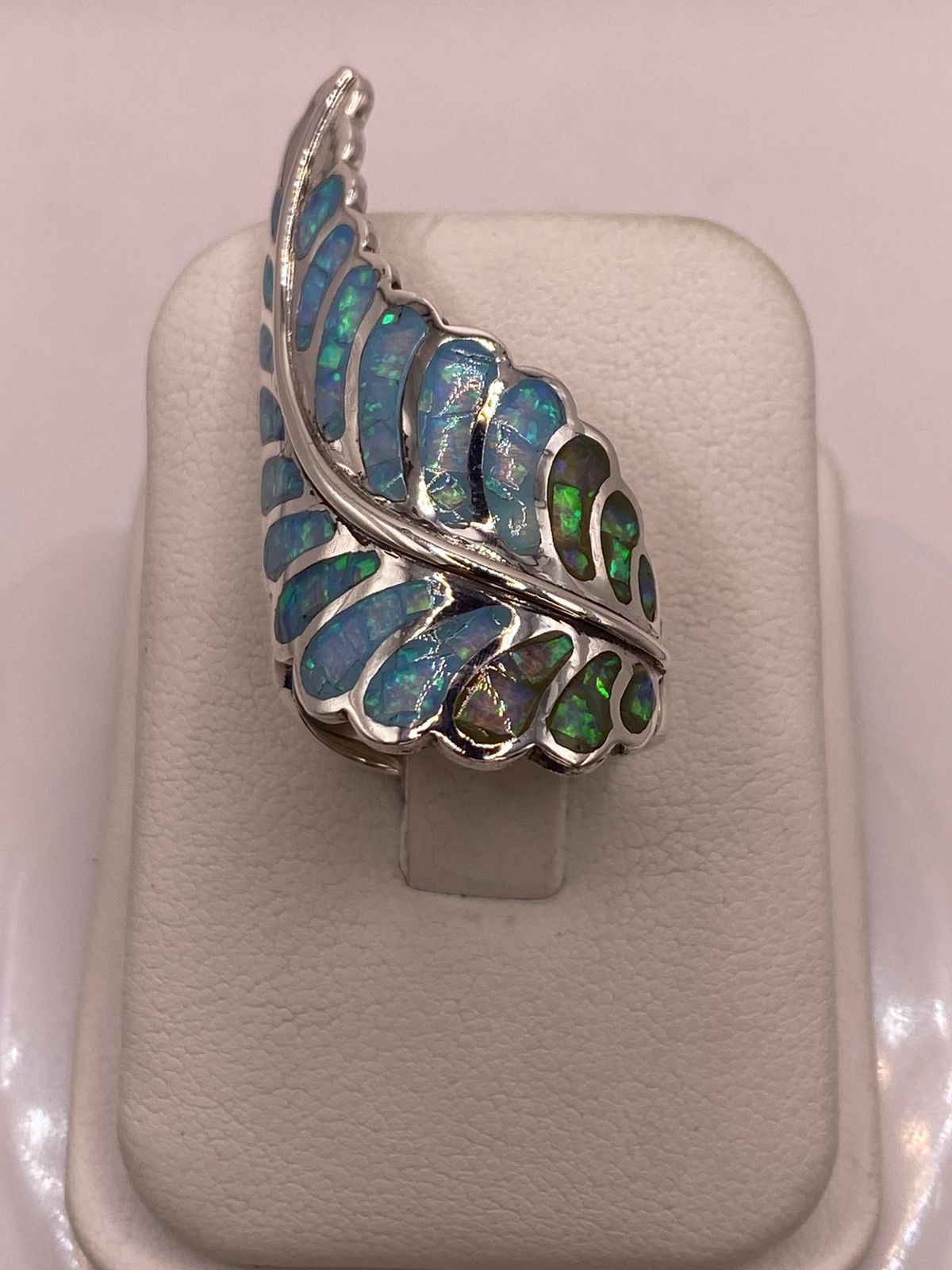 Anillo de Plata Ley 950 con Ópalo Azul