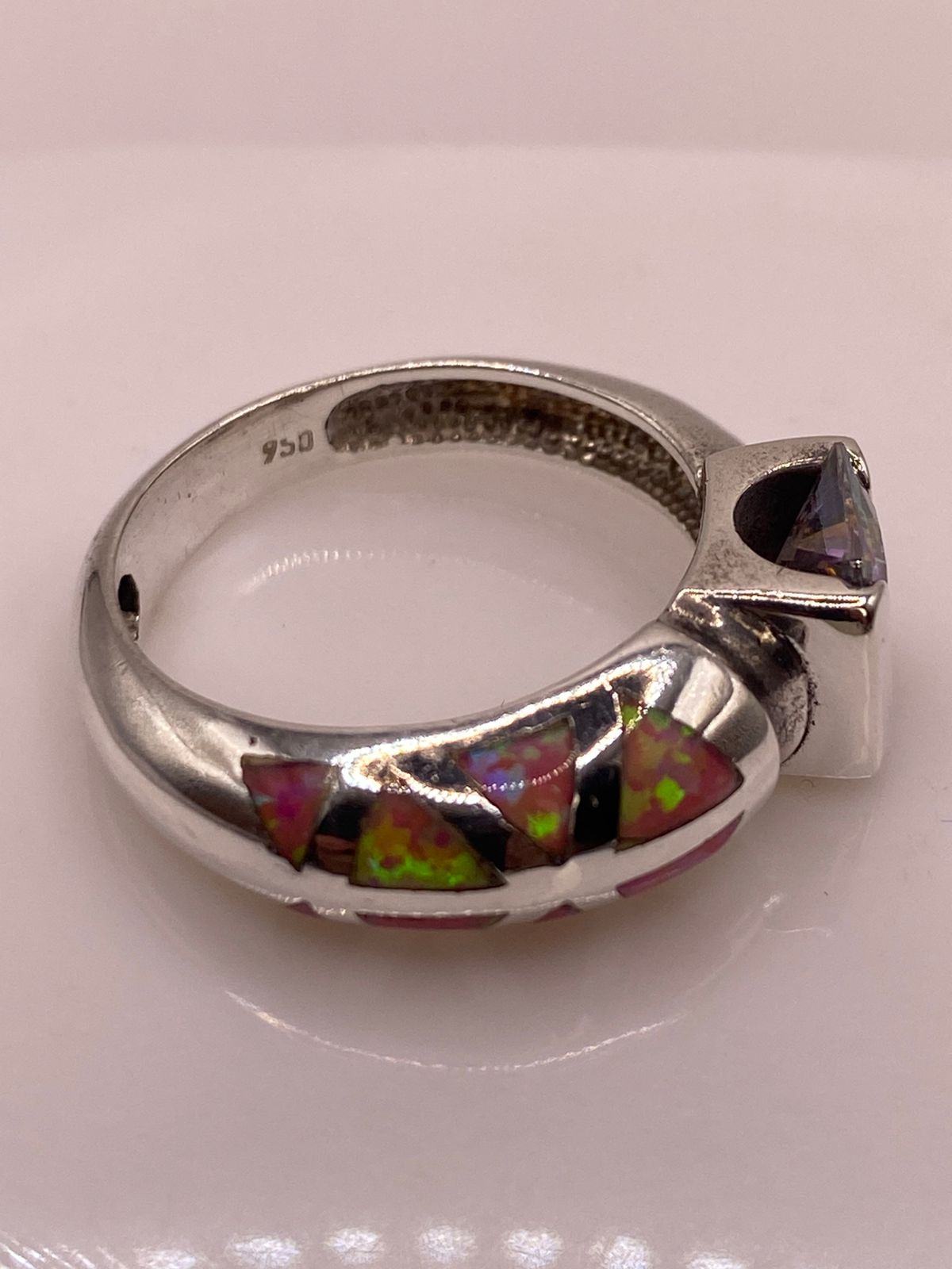 💗 Anillo de Plata .950 con Zirconia Multicolor y Ópalo de Fuego Rosa Diseño Abierto Moderno