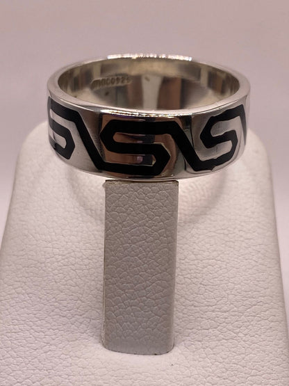 Anillo de Plata .925 con Greca Prehispánica, vista lateral
