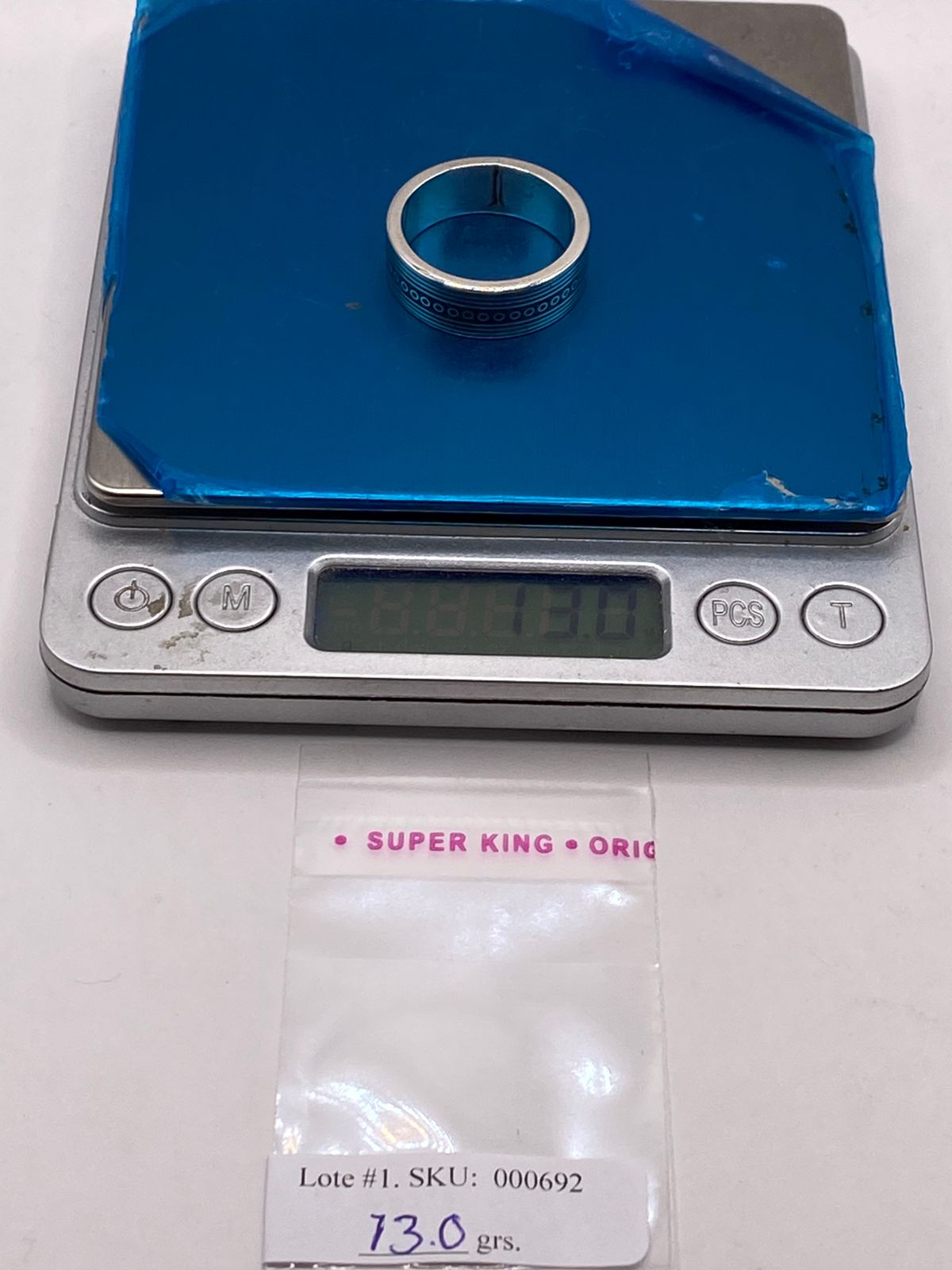 Anillo Plata .925 con Incrustación Verde y Detalles Geométricos