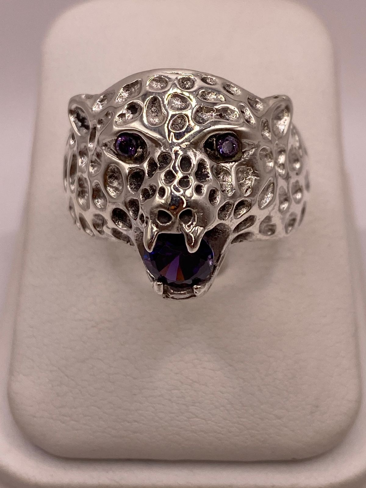 Anillo de Plata 925 Jaguar con Zirconias Moradas