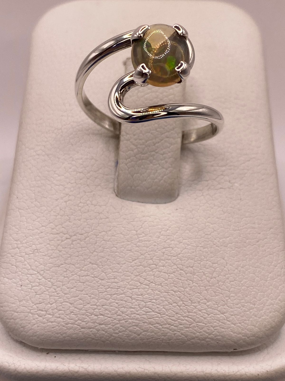 Anillo de Plata 925 con Ópalo de Fuego