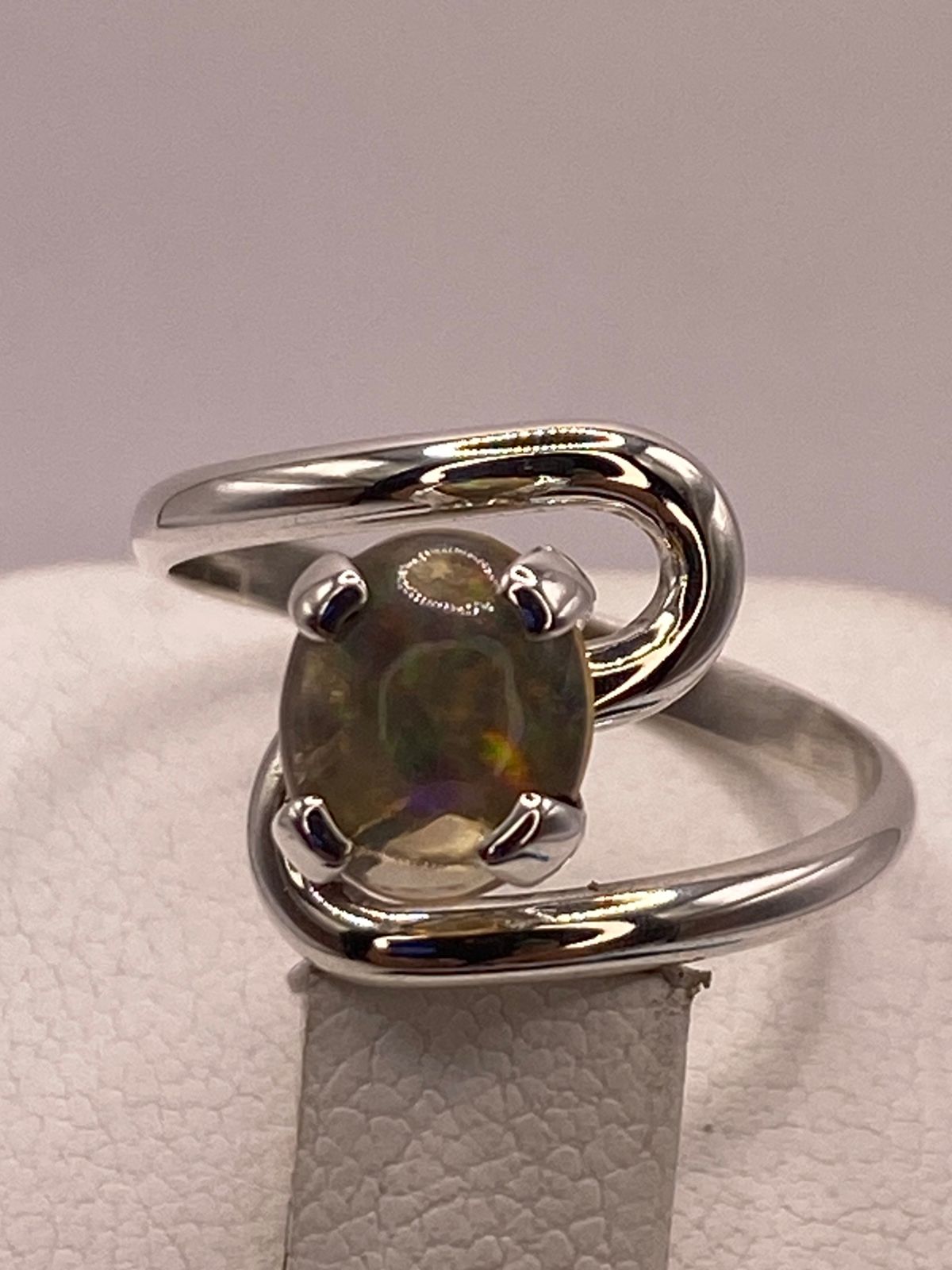 Anillo de Plata 925 con Ópalo de Fuego