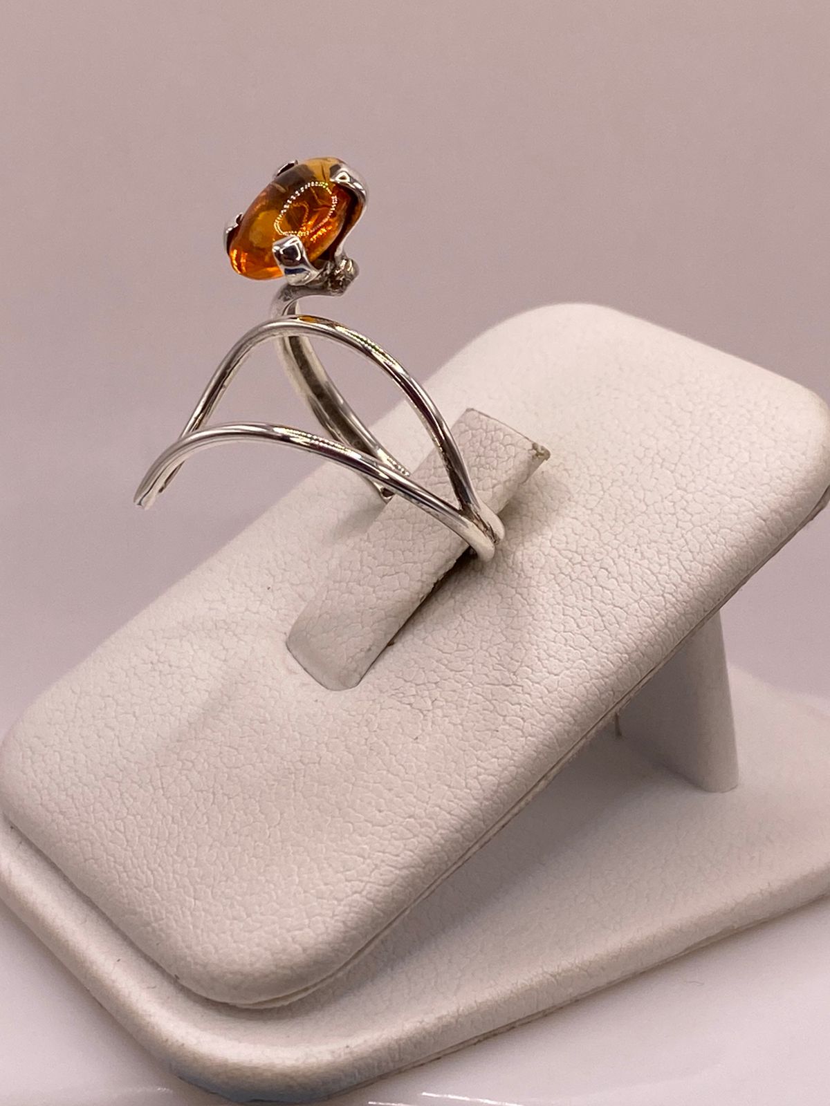 ANILLO DE PLATA 925 CON PIEDRA ÁMBAR