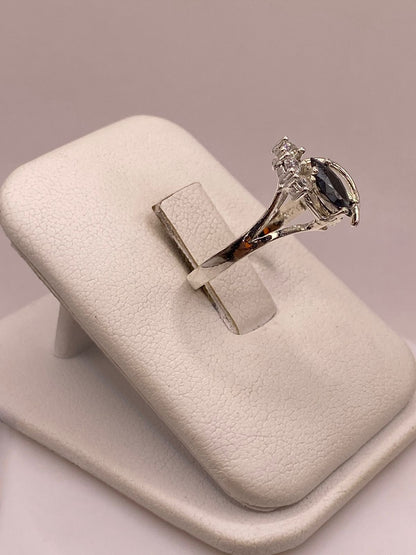 Anillo de Plata 925 con Zirconia Negra Corte Marquesa