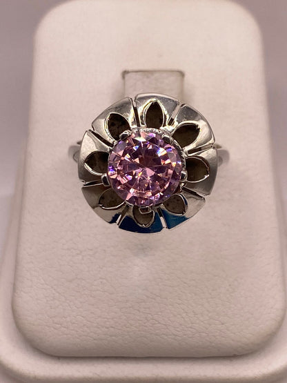 Anillo de Plata 925 con Zirconia Rosa Facetada, Diseño Floral Hecho