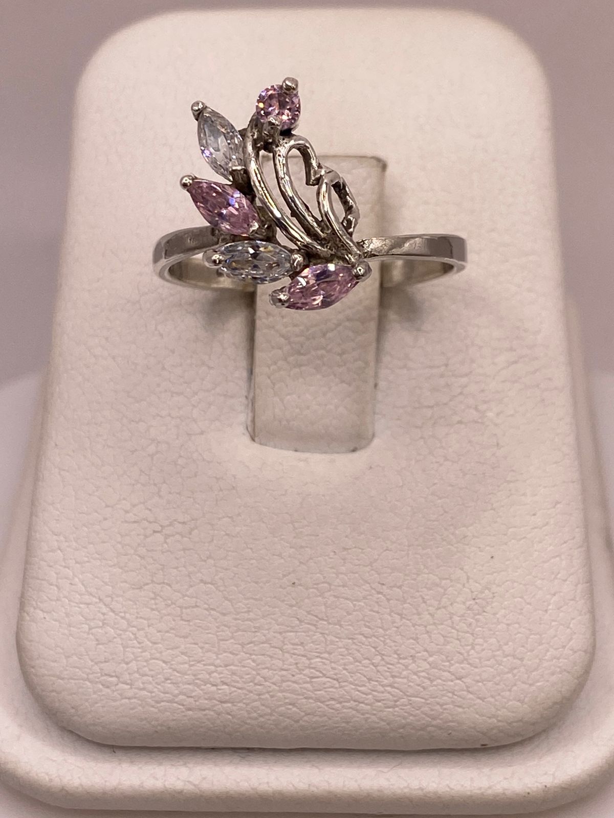 ANILLO DE PLATA 925 CON ZIRCONIAS ROSAS Y BLANCAS, DISEÑO FLORAL ABSTRACTO