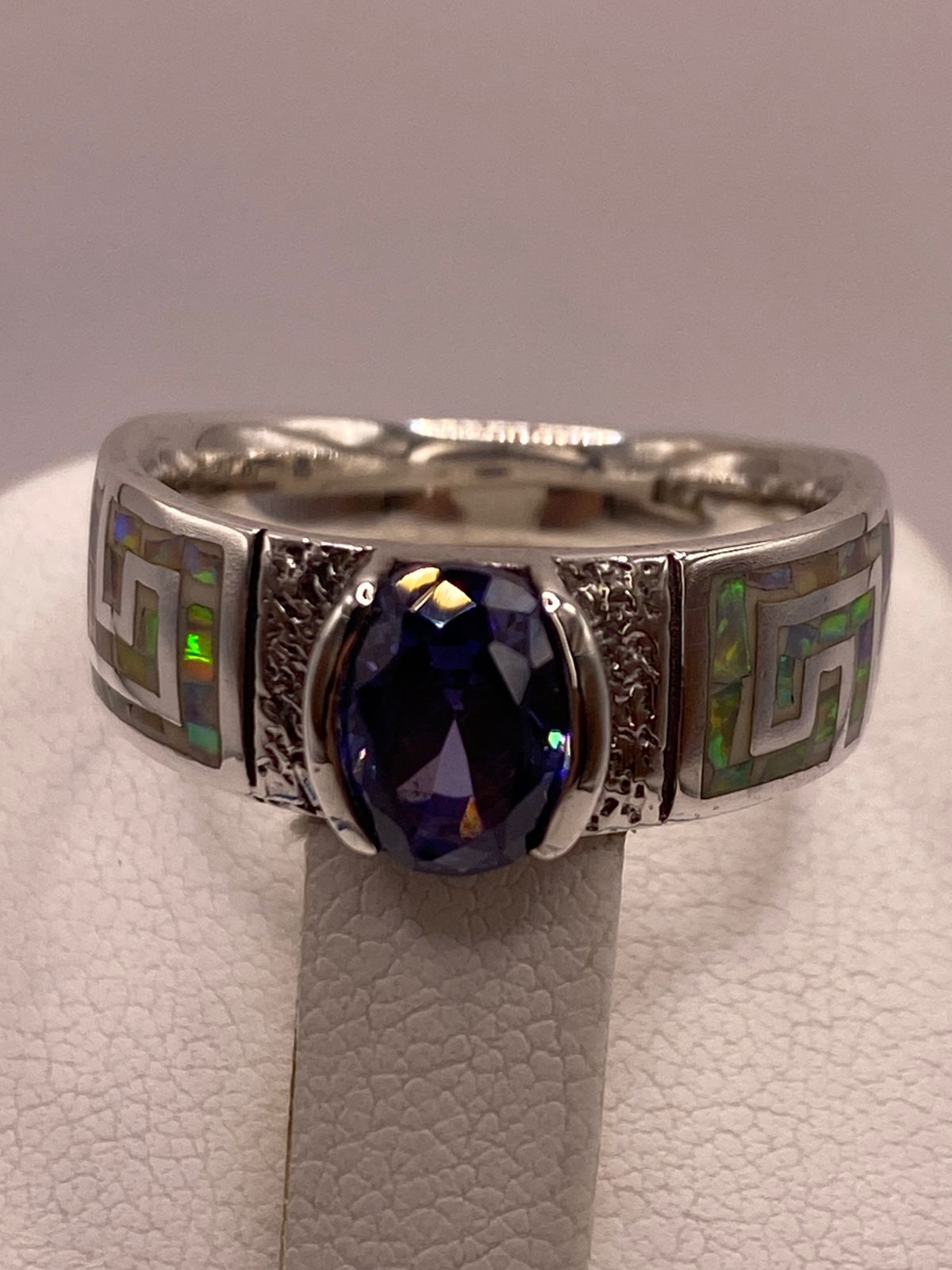 💙 Anillo de Plata .950 con Ópalo de Fuego y Zirconia Azul – Diseño Greca