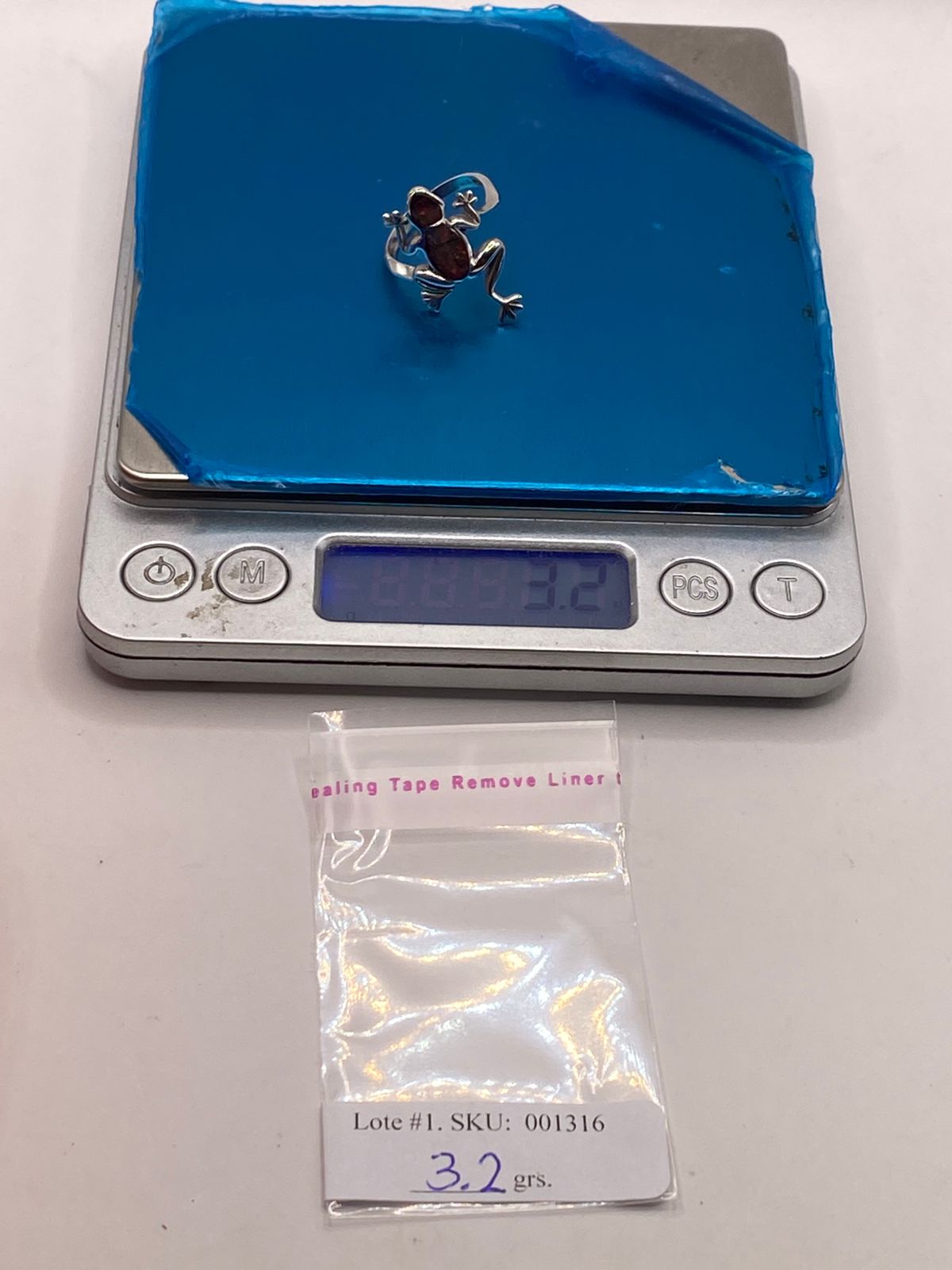 Anillo de Rana en Plata Ley .950 con Ópalo de Fuego