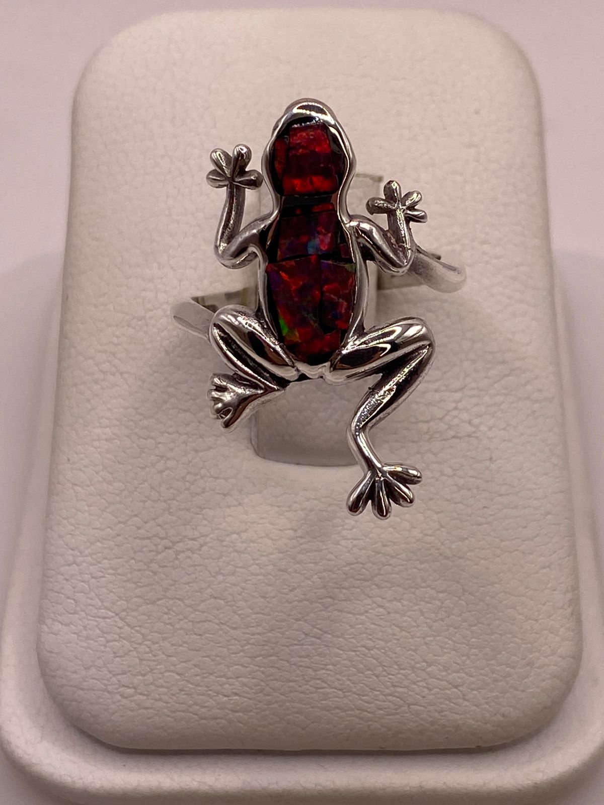 Anillo de Rana en Plata Ley .950 con Ópalo de Fuego