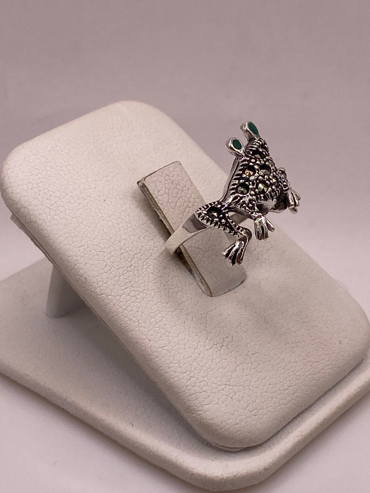 Anillo Sapo Vintage con Marquesitas en Plata Ley 925