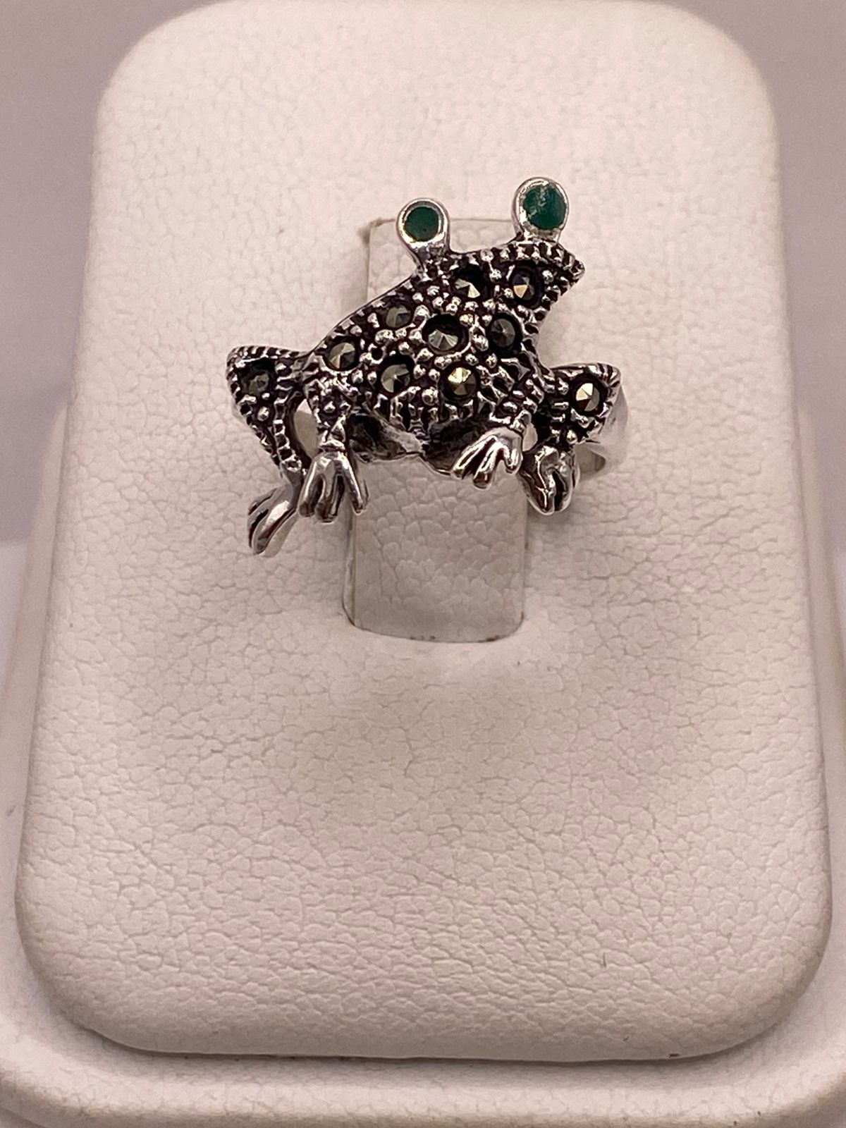Anillo Sapo Vintage con Marquesitas en Plata Ley 925