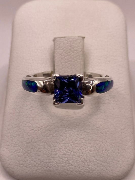 Anillo Soliratio de Plata Ley 950 con Ópalo de Fuego y Zirconia, vista frontal