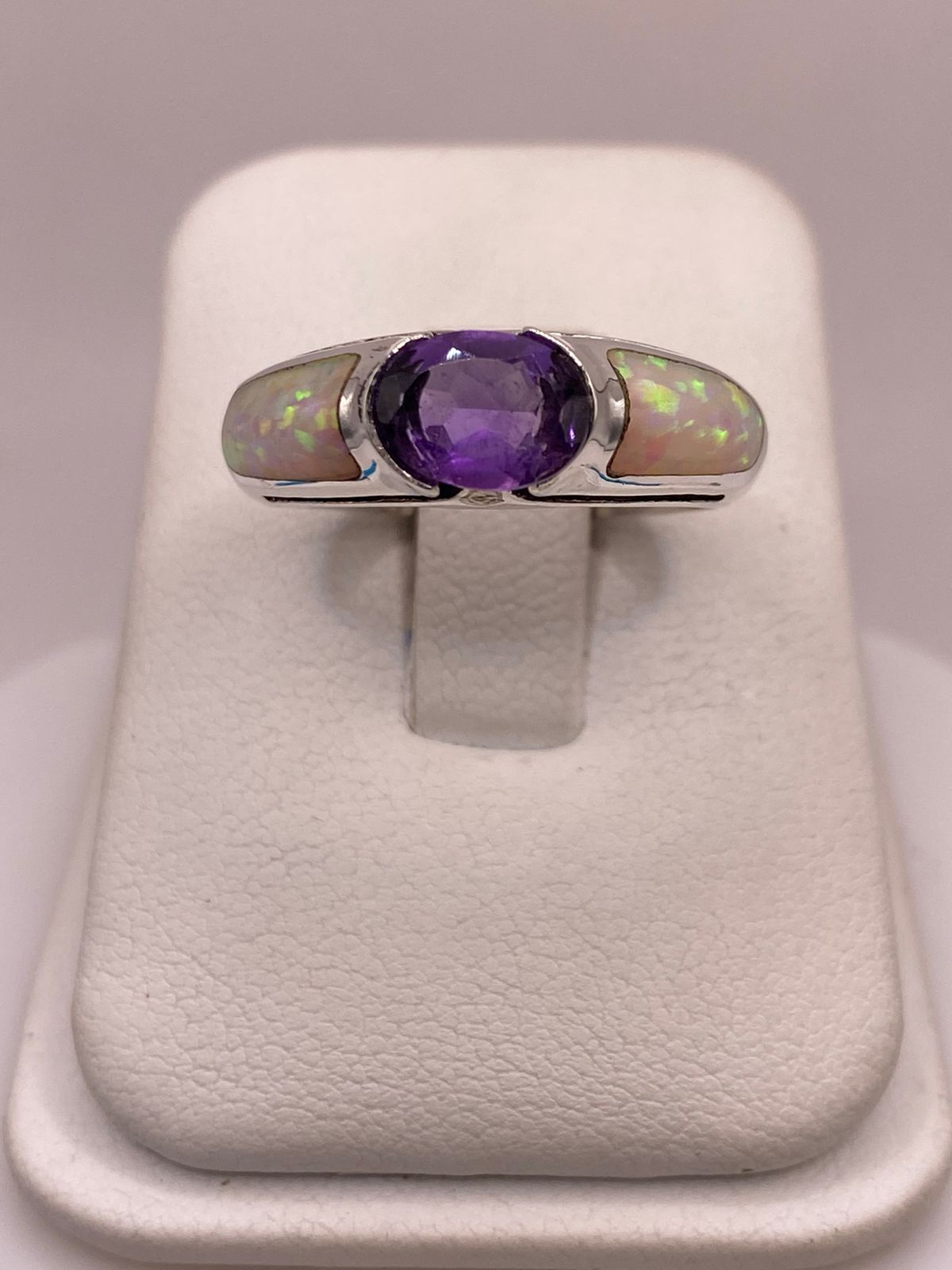 Anillo Solitario de Plata Ley 950 con Ópalo de Fuego y Zirconia