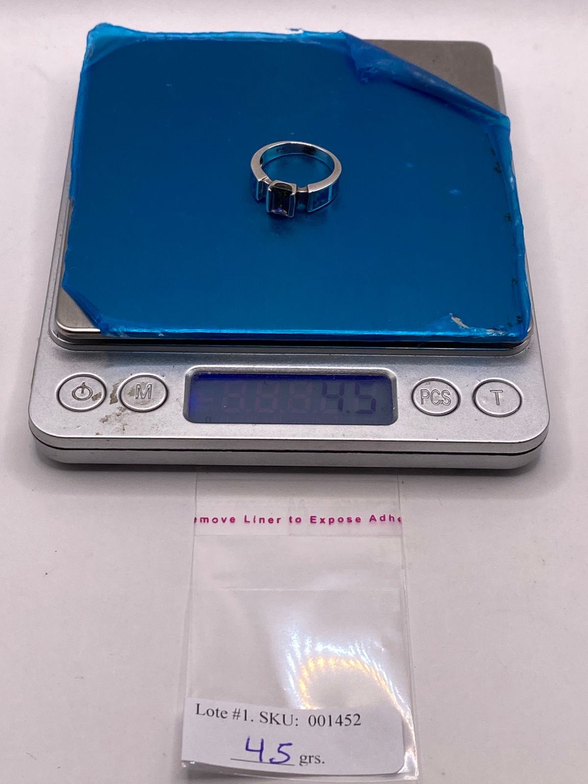 Anillo Solitario de Plata Ley 950 con Ópalo de Fuego y Zirconia Multicolor