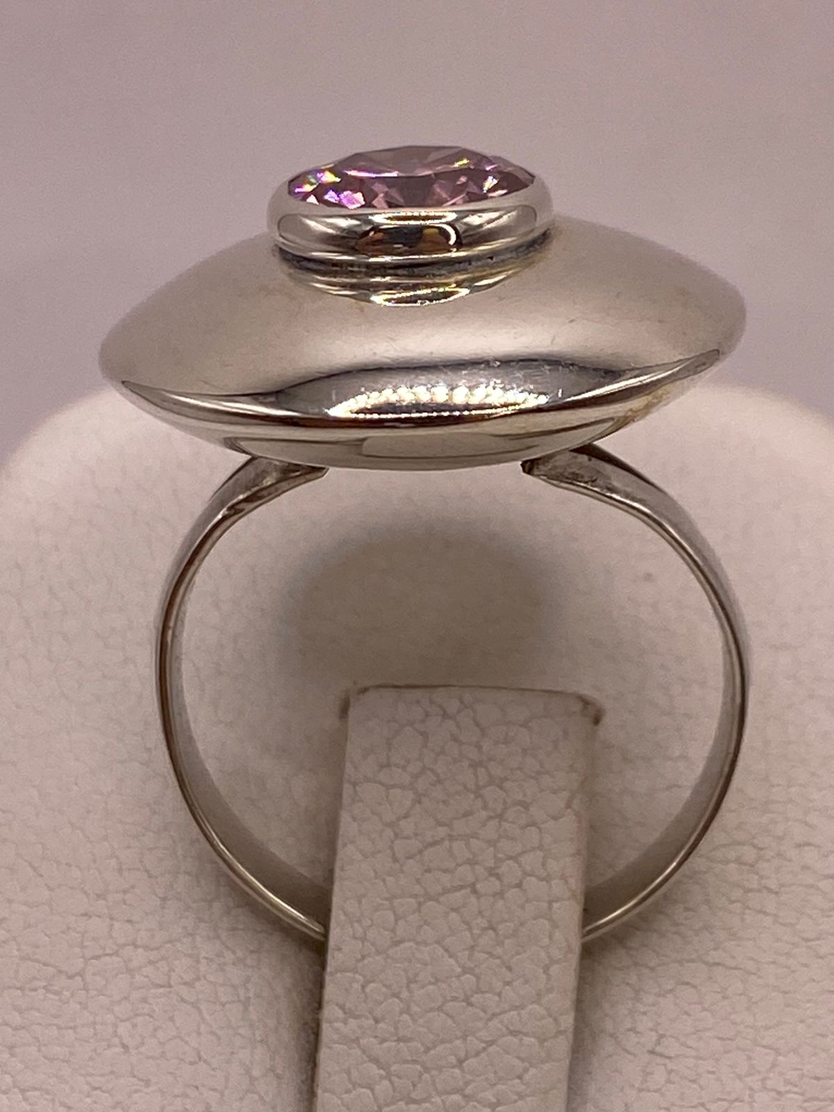 Anillo Tipo Domo de Plata 925 con Zirconia Rosa