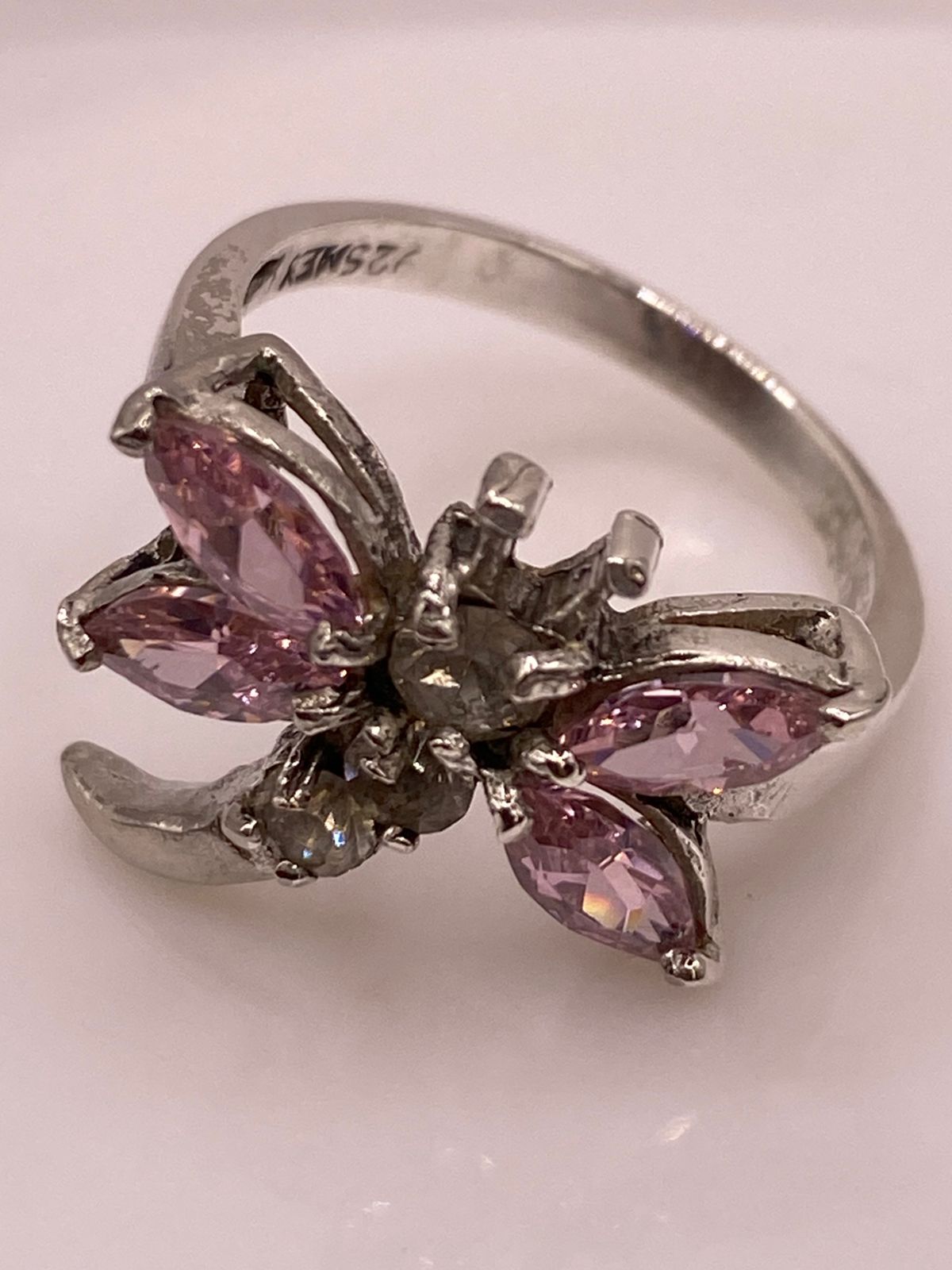 Anillo Tipo Libélula con Zirconia en Plata Ley 925