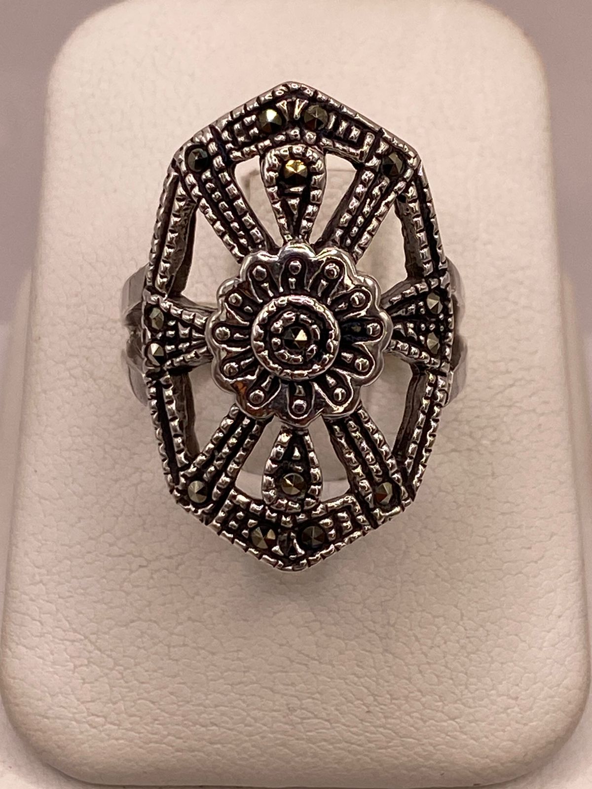Anillo Vintage Art Deco con Marquesitas en Plata Ley 925