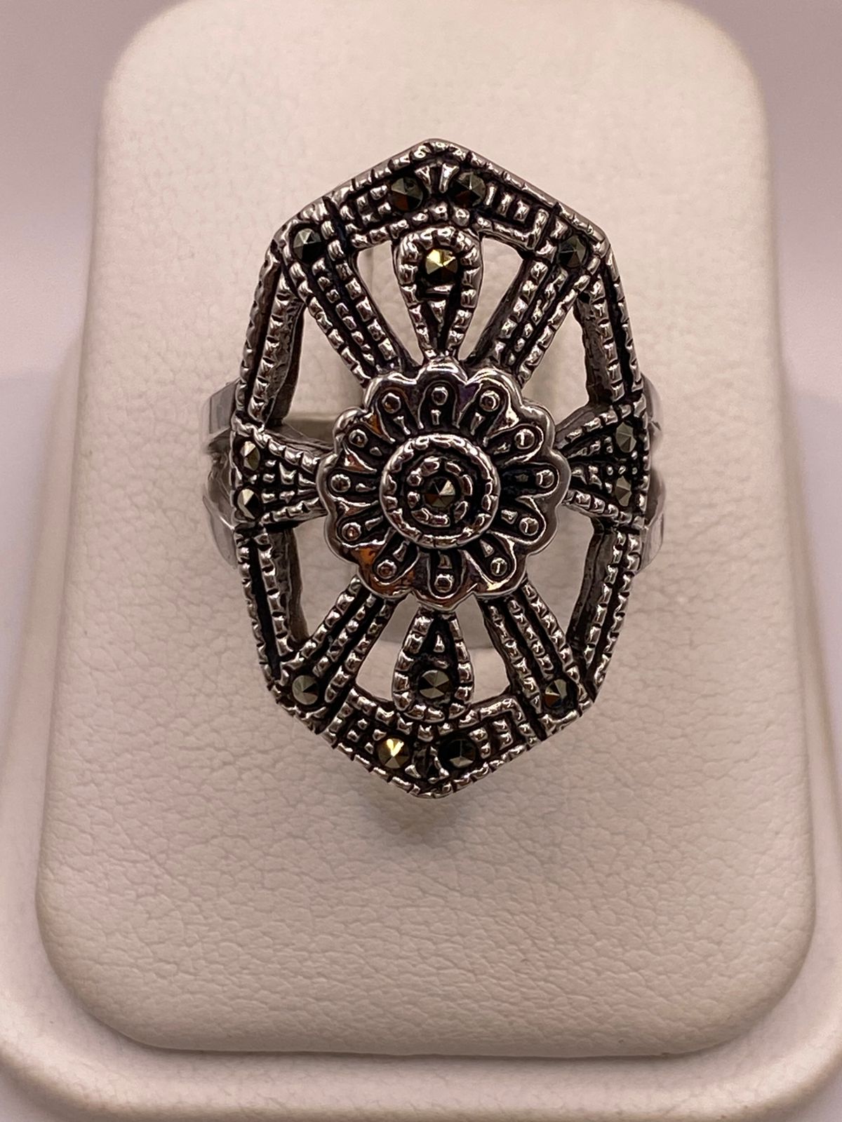 Anillo Vintage Art Deco con Marquesitas en Plata Ley 925