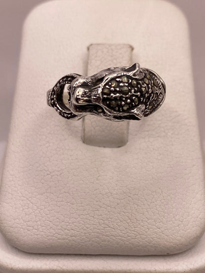 Anillo Vintage de Plata 925 Cabeza de Felino con Marquesitas — Artesanal Taxco, vista superior