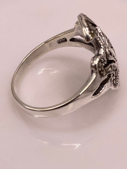 Anillo Vintage con Marquesitas en Plata Ley 925, sello de autenticidad Plata Ley .925