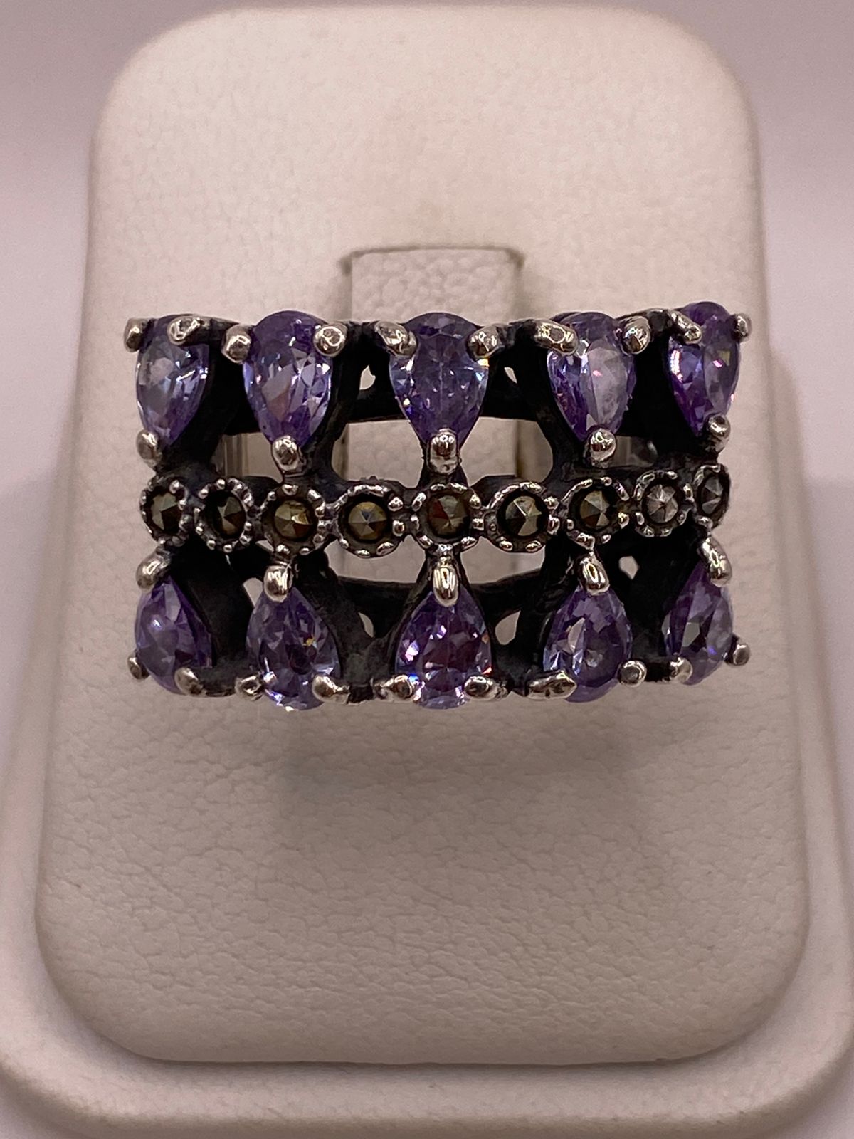 Anillo con Zirconia y Marquesitas en Plata Ley 925